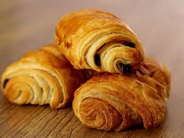 Vente de pains au chocolat à la journée des talents !